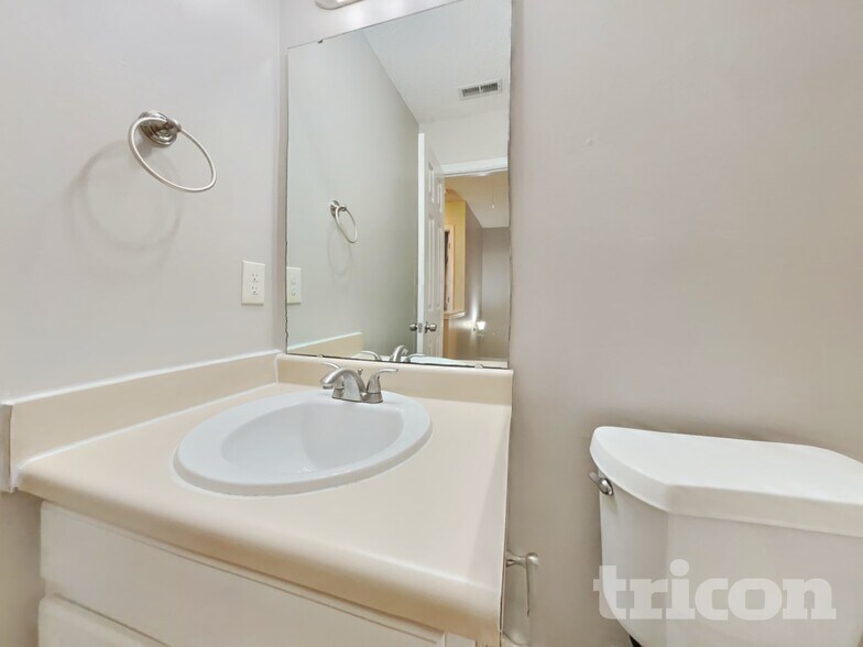 Building Photo - 7328 Brighton Hill Ln