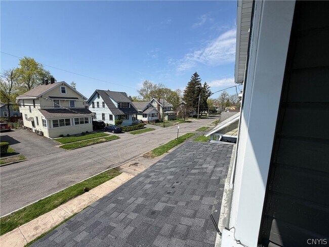 Building Photo - 244 Harding St