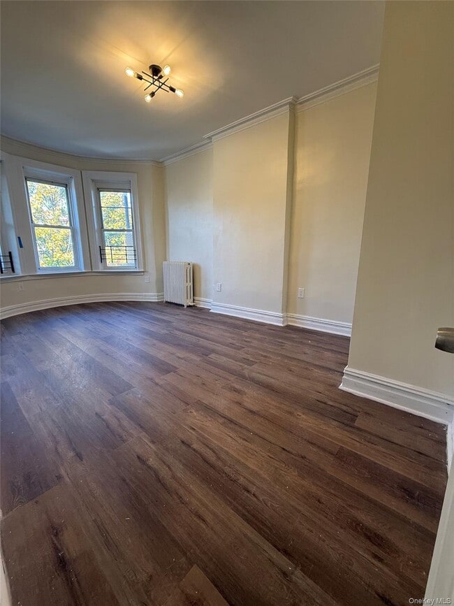 Building Photo - 60-81 70th Ave