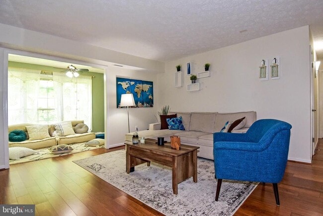 Building Photo - 12040 Cardamom Dr