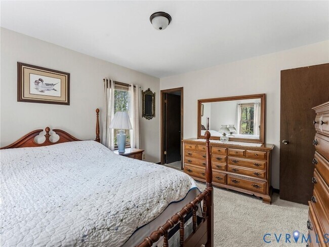 Building Photo - 2217 Mountain View Rd