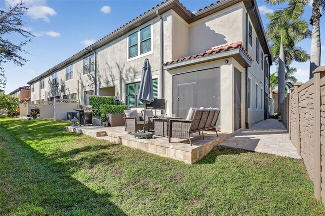 Building Photo - 4999 Oarsman Ct