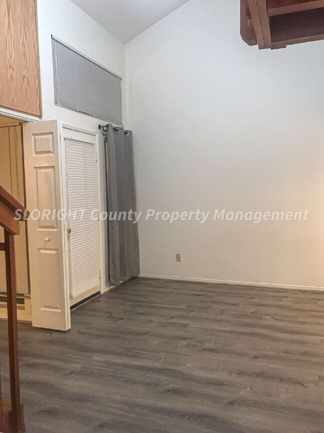 Building Photo - AVAILABLE JULY - 2 Bedroom / 2 Bathroom Condo on East Foothill in SLO