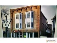 Building Photo - 459 Main St