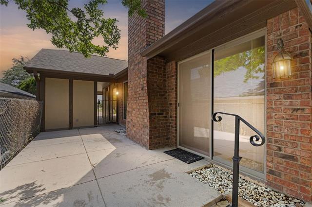 Building Photo - 6218 Tezcuco Ct