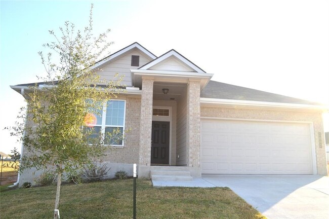 Building Photo - 2007 Filmore Cv