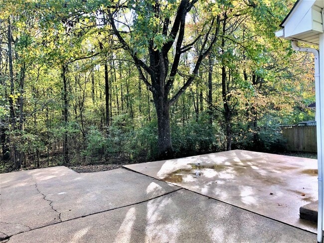 Building Photo - For Rent – 1203 Golfcourse Drive, Jonesboro, AR 72404