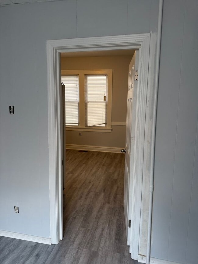 Building Photo - 8531 S Burley Ave