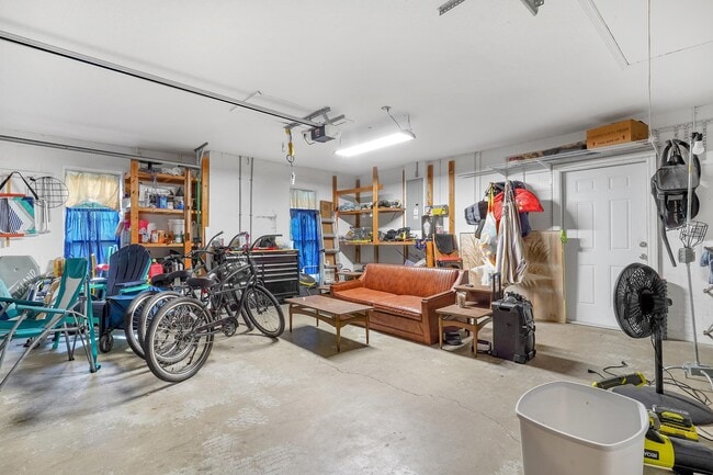 Building Photo - 308 A St