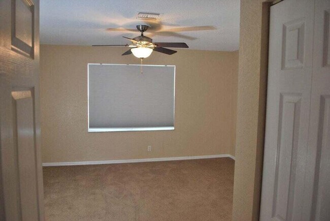 Building Photo - 23344 Sunview Way