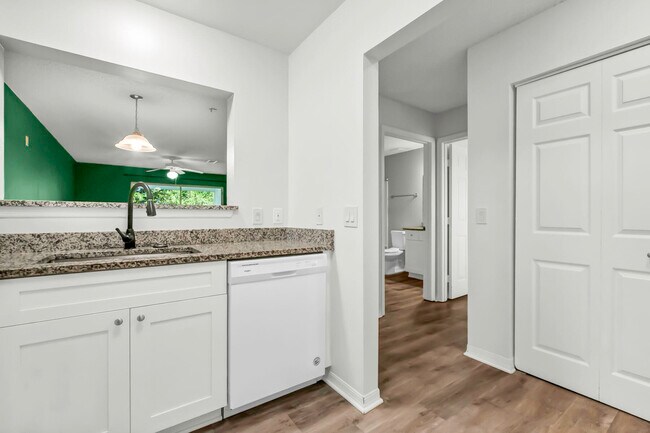Building Photo - 4276 Calinda Ln