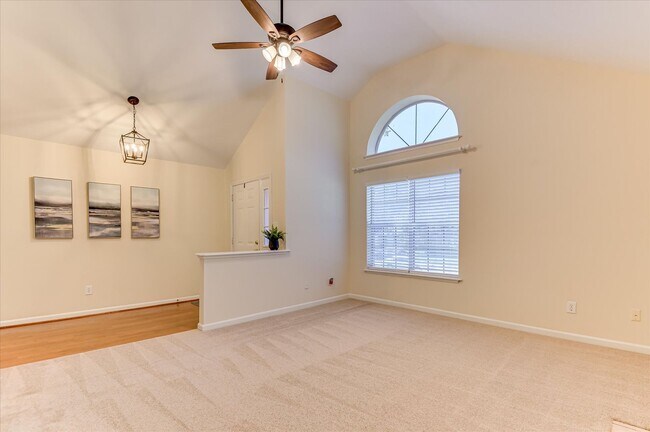 Building Photo - 4655 Wellington Ct