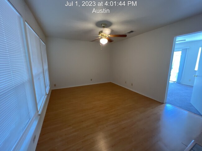 Building Photo - 3115 Helms St