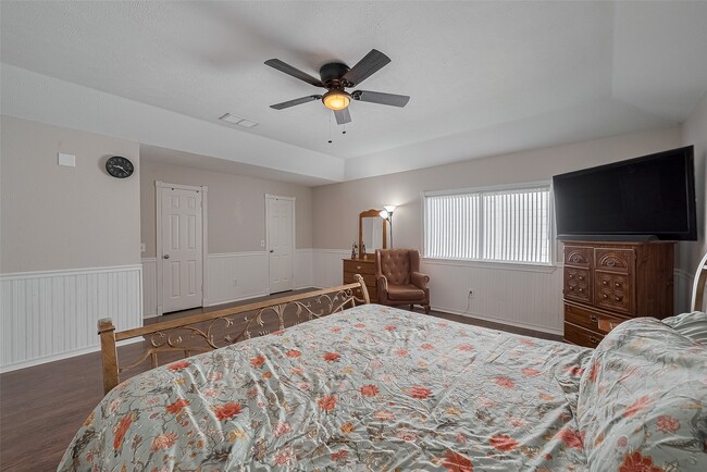 Building Photo - 3426 Hidden Creek Dr