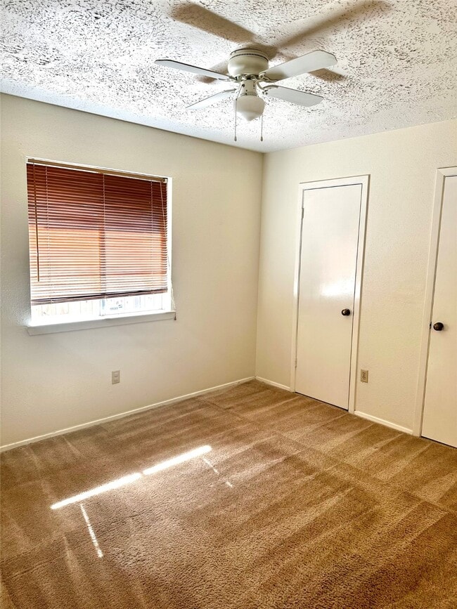 Building Photo - 21311 Fernhollow Ln