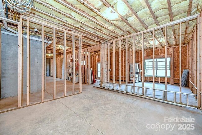 Building Photo - 9810 Daufuskie Dr