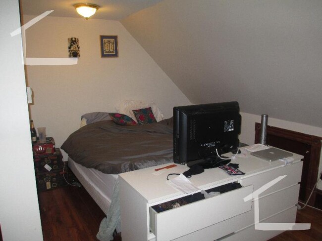 Building Photo - Nice, sunny, 1 bed in Brighton.