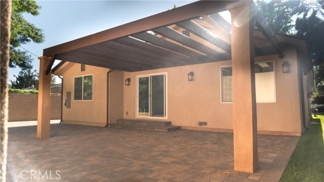 Building Photo - 6850 Encino Ave