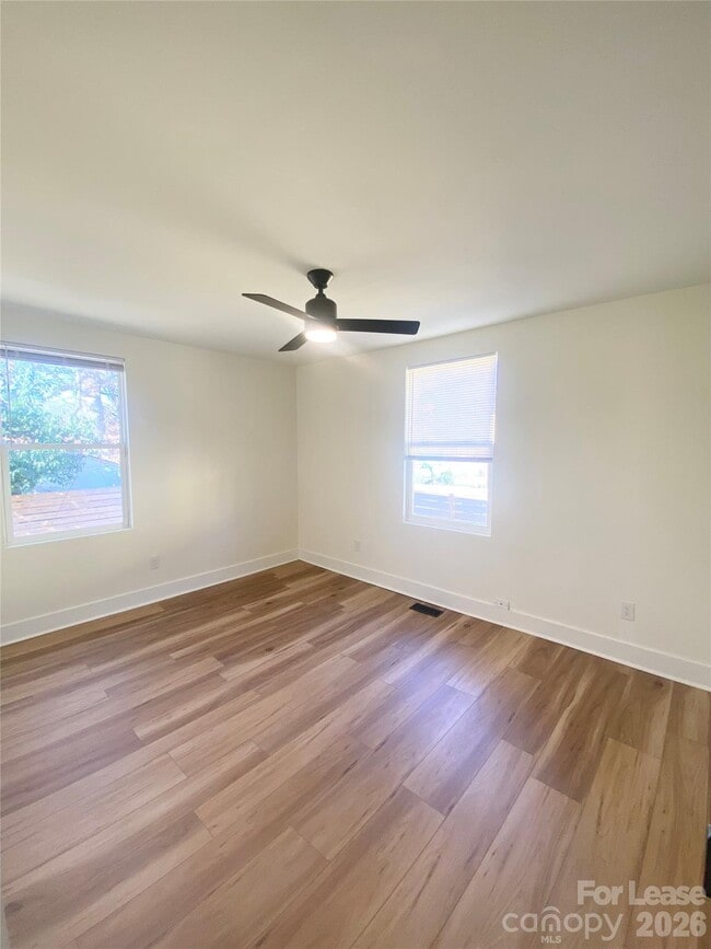 Building Photo - 1817 Rush Wind Dr