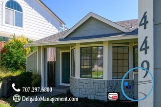 Building Photo - Newly remodeled Glen Cove 4BD single level home