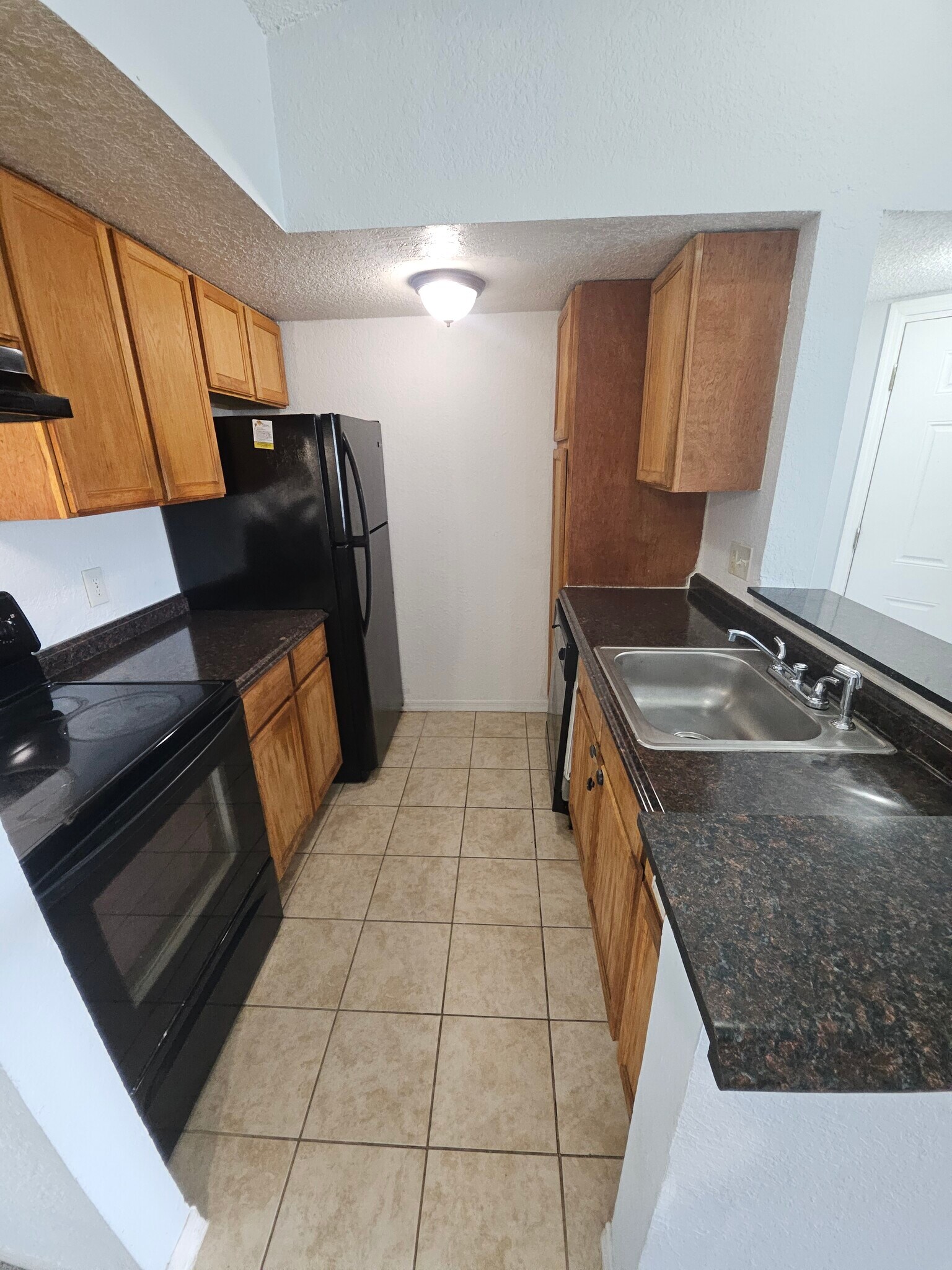 Building Photo - 5160 Conroy Rd