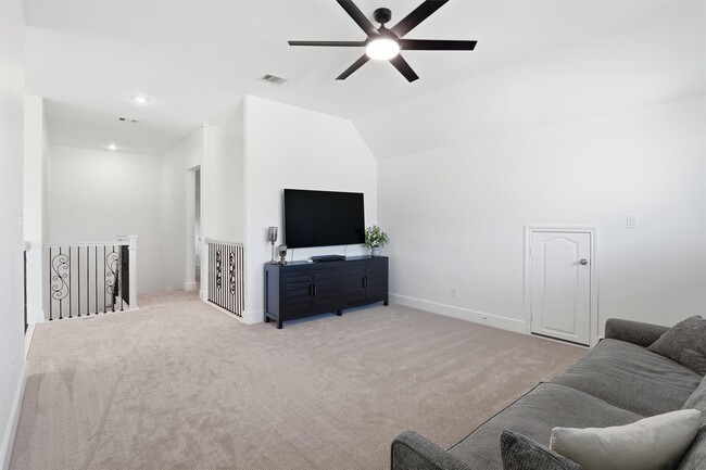 Building Photo - 30902 Spanish Moss Crossing