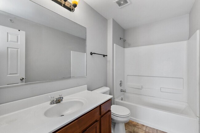 Building Photo - 148 Bertram Dr