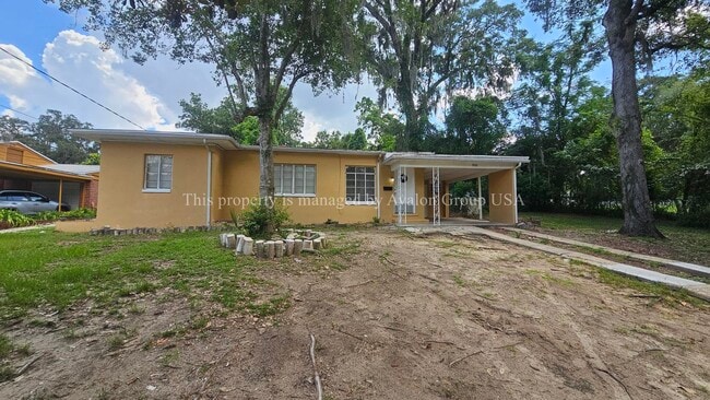 Building Photo - 7232 Linda Dr