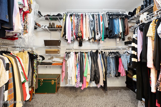 Building Photo - 207 Yale Blvd