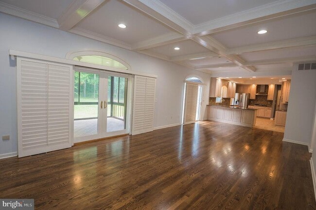 Building Photo - 5482 Royal Mile Blvd