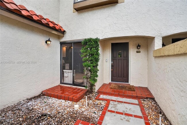 Building Photo - 7758 La Mirada Dr