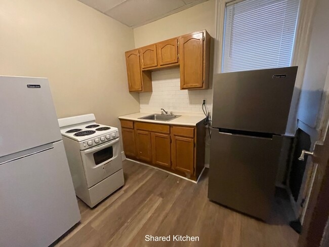 Building Photo - 3440 Old York Rd