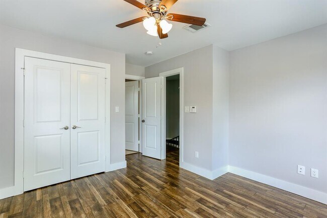 Building Photo - 4120 Beggs St