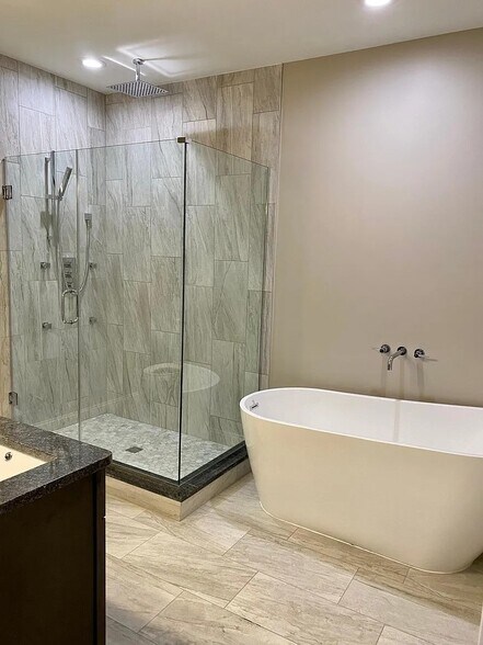 Building Photo - 430 Lackawanna Ave