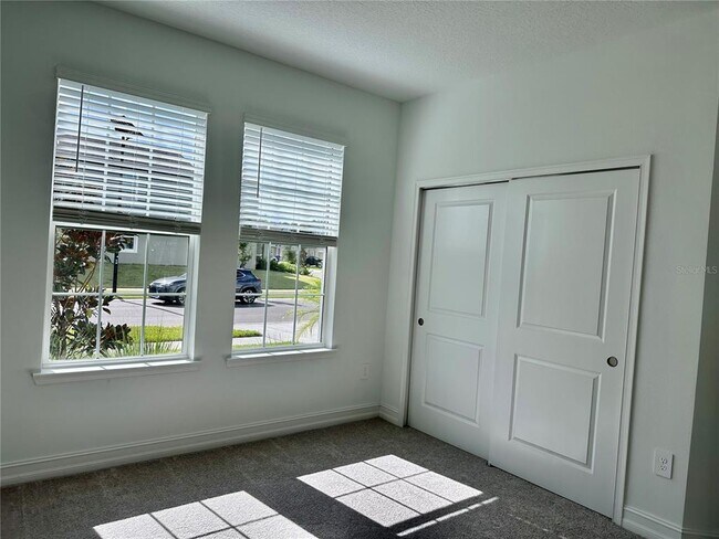 Building Photo - 17797 Grassybend Lp