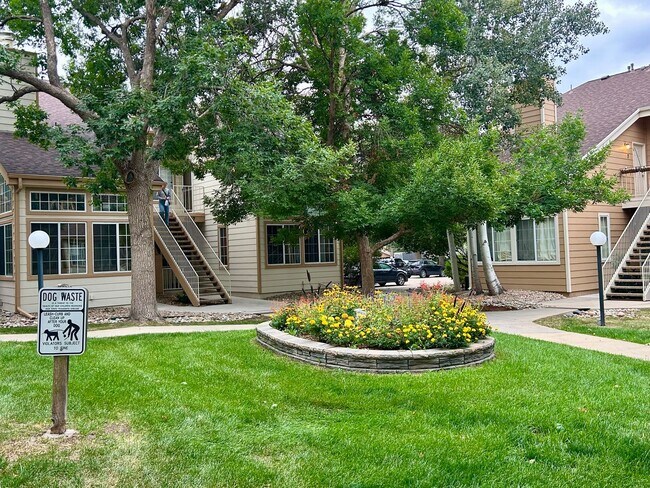 Building Photo - 6054 Gunbarrel Ave