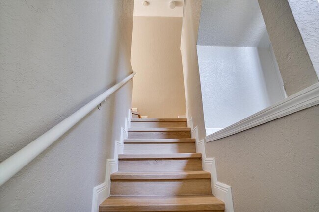 Building Photo - 5028 Sunridge Palms Dr