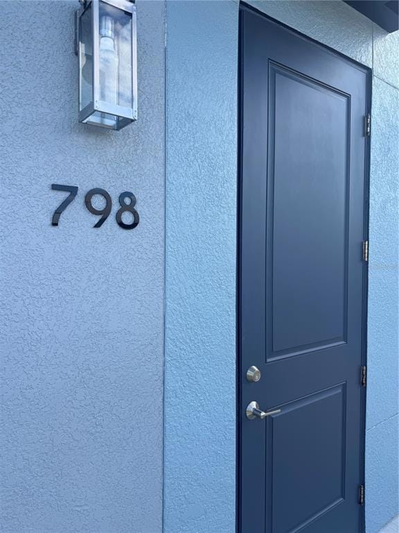 Building Photo - 798 TETBURY Lp