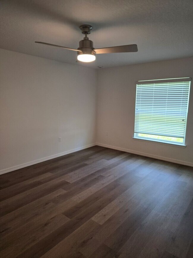 Building Photo - Brand New Home!