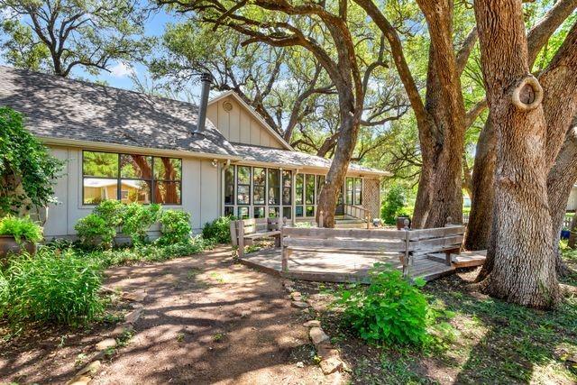 Building Photo - 501 Mulberry St