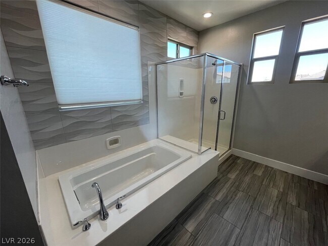 Building Photo - 2455 Calestano Ave