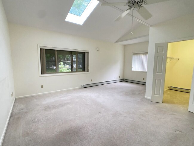 Building Photo - 4BD/2BA Forest Run Townhouse in Williston