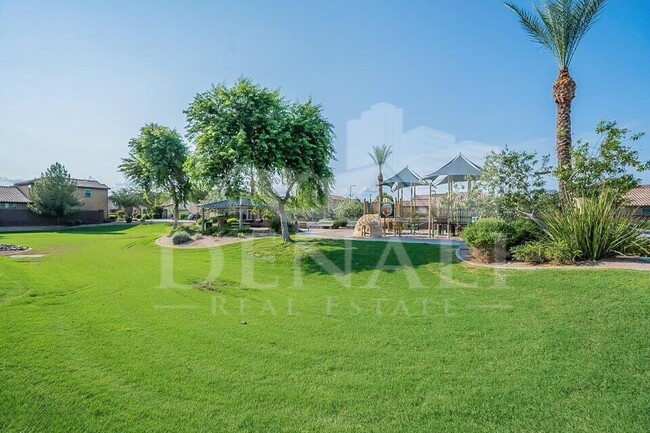 Building Photo - 244 E Prescott Dr