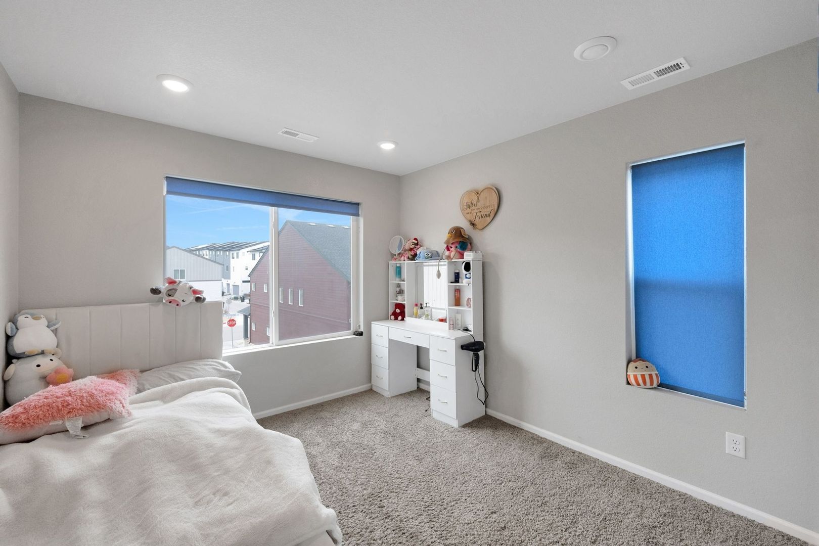 Building Photo - 16582 Shoshone Pl