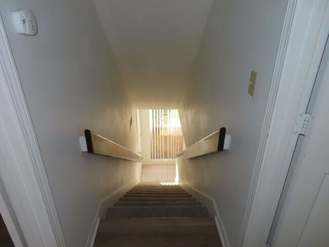 Building Photo - 29324 Vía Frontera