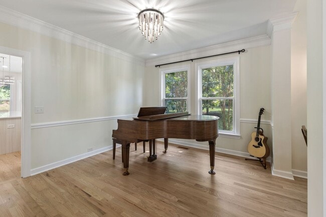 Building Photo - 415 Enclave Ct