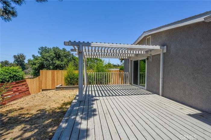 Building Photo - 835 Magarian Rd
