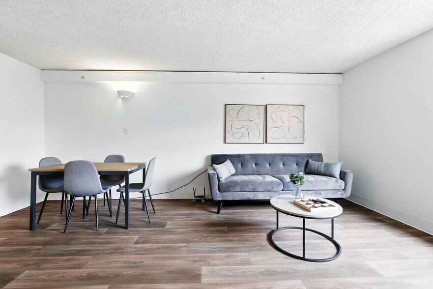 Building Photo - 1711 Bellevue Ave