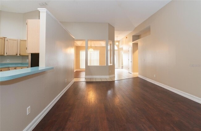 Building Photo - 12860 Waterhaven Cir