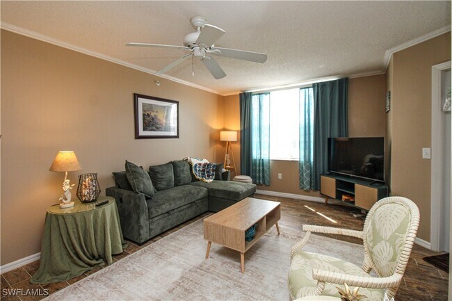 Building Photo - 8659 River Homes Lane